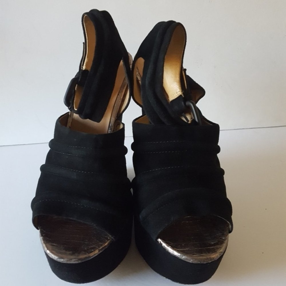 L.A.M.B. Wedge Suede Platform Pumps - Picture 2 of 8